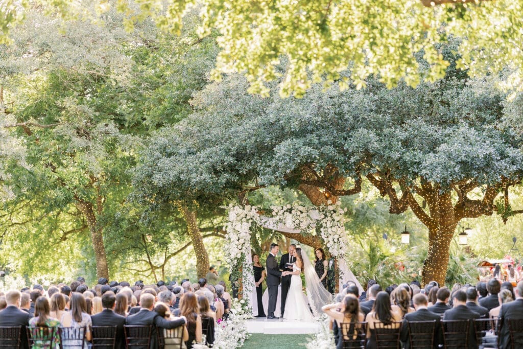 outdoor ceremony at four seasons austin wedding