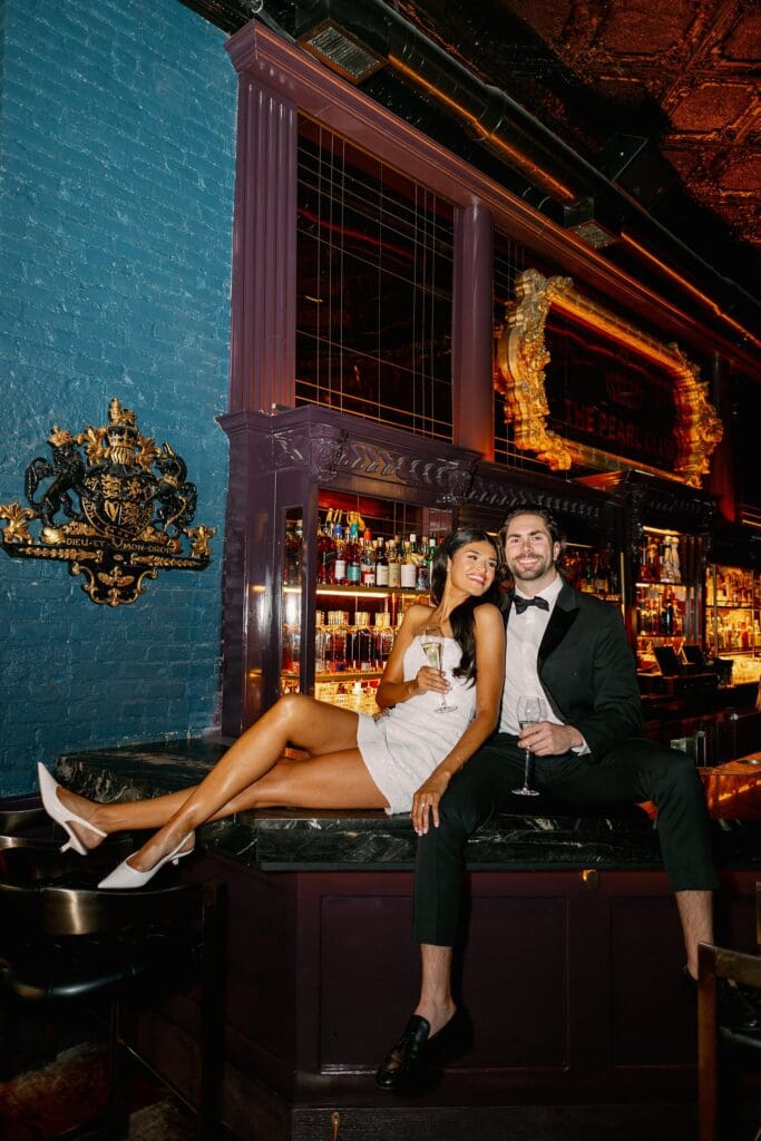 chicago engagement photos at pearl club