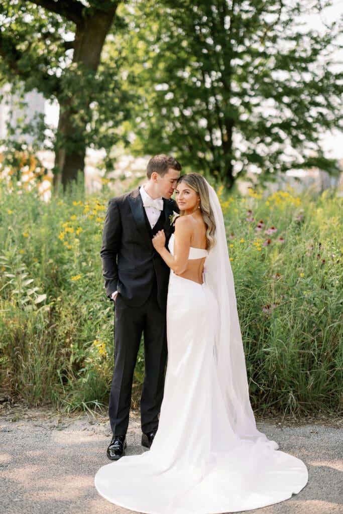 Portrait of bride and groom for cafe brauer wedding