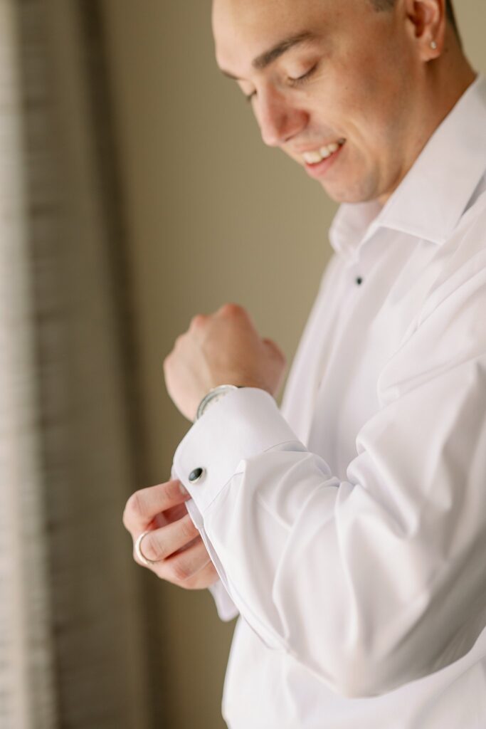 groom getting ready for Chicago Winery Wedding