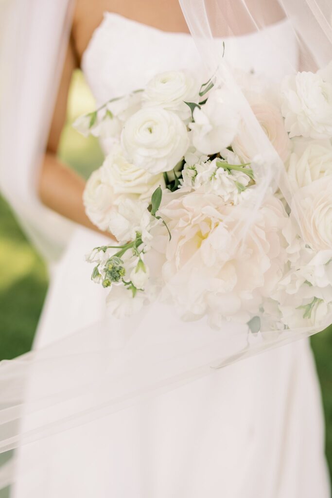 bridal bouquet for stonebridge country club wedding